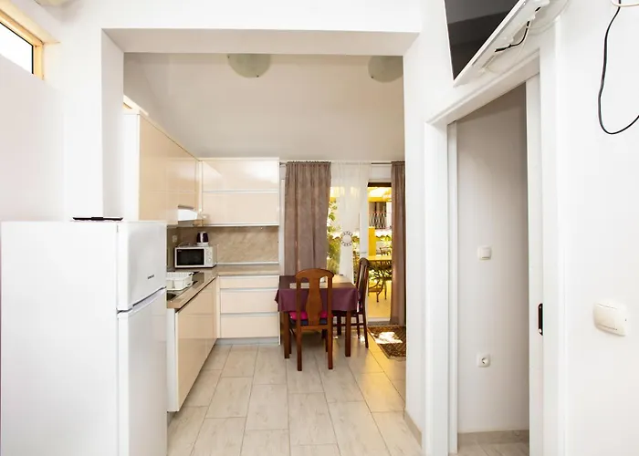 公寓 With Parking Space Pakostane, Biograd - 22375