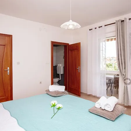 アパート With Parking Space Pakostane, Biograd - 22375 *