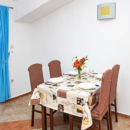 アパート With Parking Space Pakostane, Biograd - 22375 *