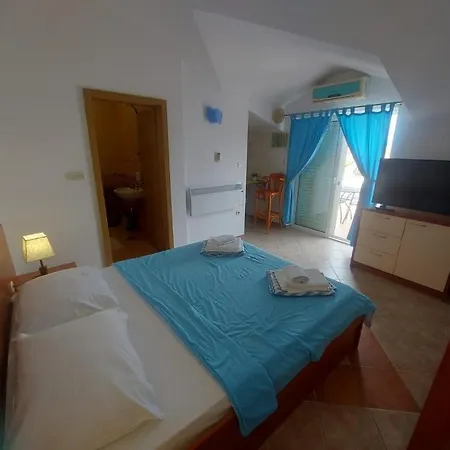 With Parking Space Pakostane, Biograd - 22375