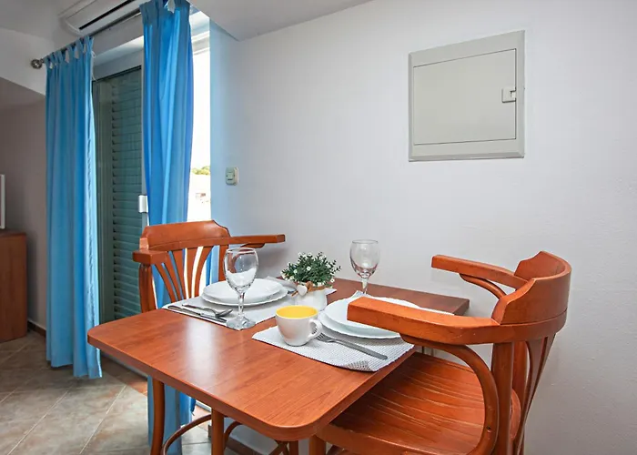 With Parking Space Pakostane, Biograd - 22375 דירה *