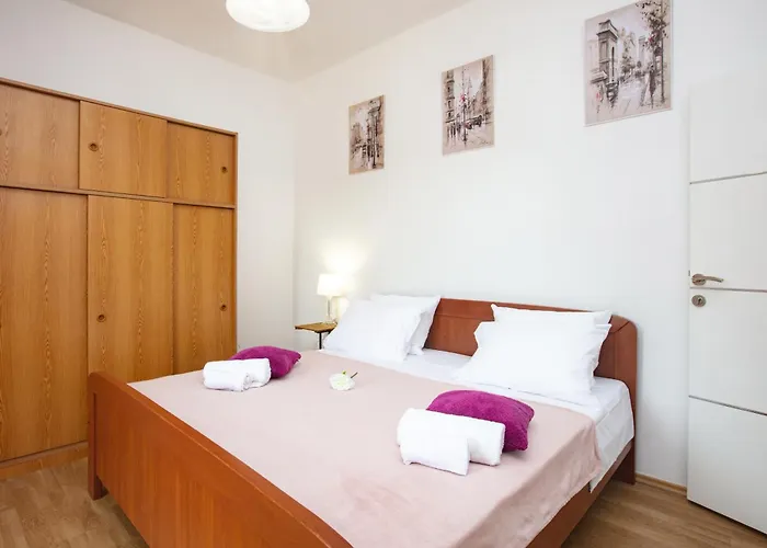 With Parking Space Pakostane, Biograd - 22375